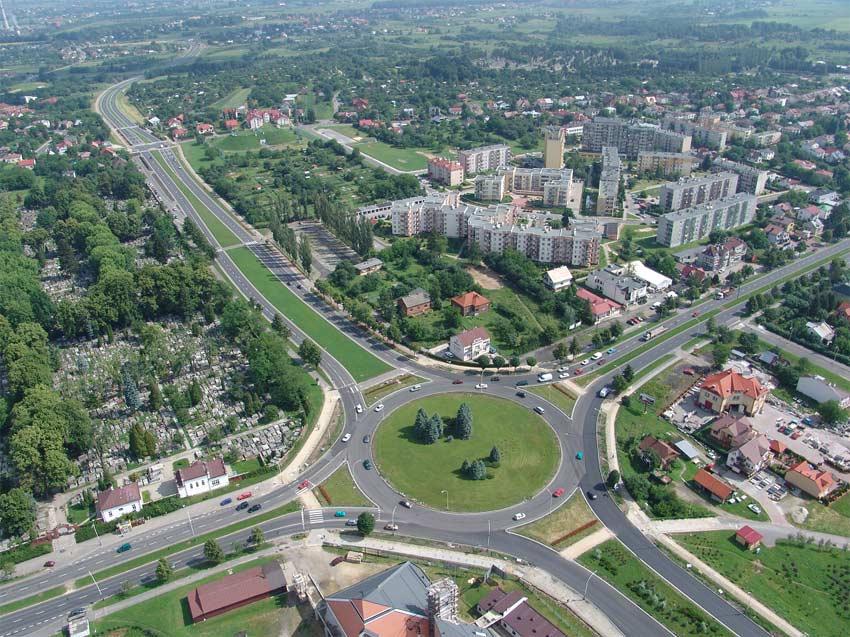 Miasto Rzeszów realizuje wiele inwestycji infrastrukturalnych, ale na wyróżnienie zasługuje program Budowy Systemu Integrującego Transport Publiczny Miasta Rzeszowa i Okolic.