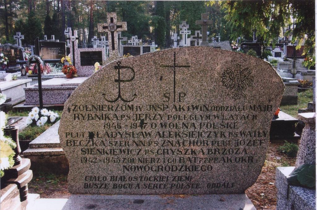 Pomnik ppłk Aleksandra Rybnika