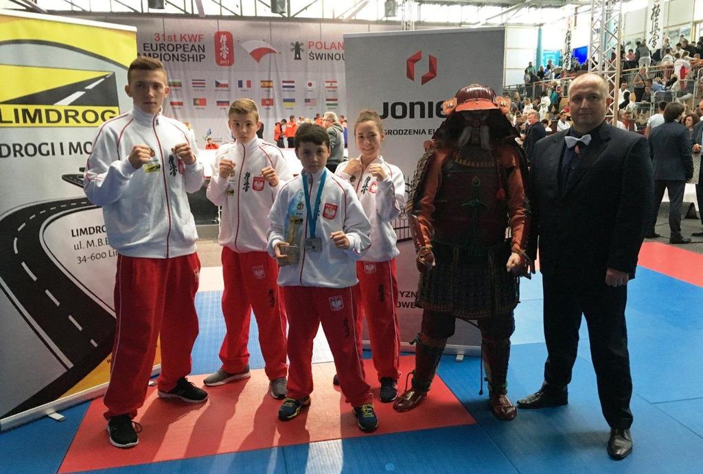 XXXI Mistrzostwa Europy Karate Kyokushin odbywały się pod Patronatem MSiT oraz Ambasady Japonii. Sędzią głównym był Shihan Antonio Pinero.