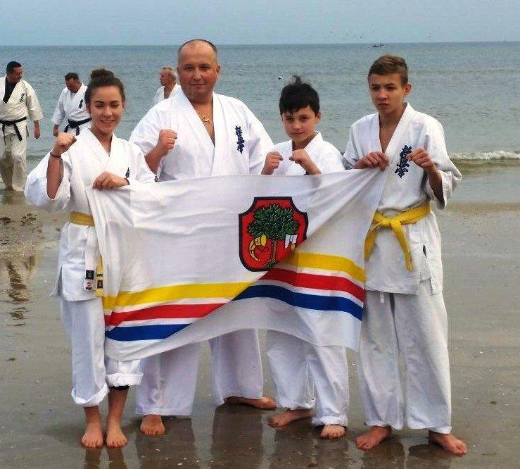 Jestem bardzo dumny z postawy moich podopiecznych podczas tegorocznych Mistrzostw Europy Karate Kyokushin.