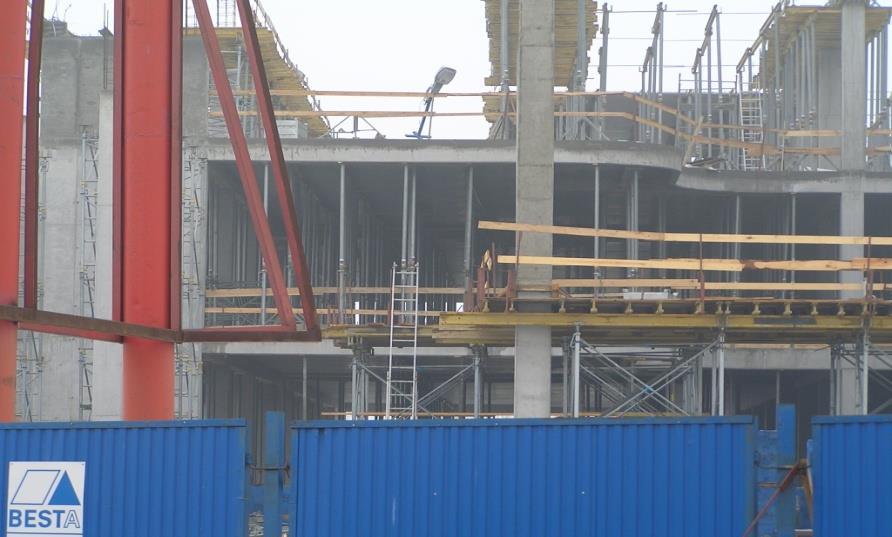 Pielęgnacja betonu: woda para Nawilgacanie betonu : 1. Z cementem glinowym 3 dni, 2. Z portlandzkim 7 dni 3.