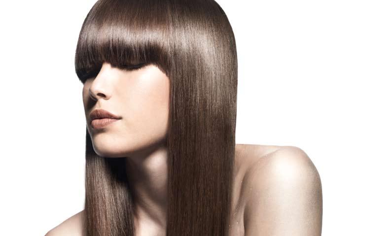 COCKTAIL 01 Włosy Perfekcyjnie Proste i Delikatne RESEARCH HAIR STUDIO MONTIBEL LO TECHNICAL TRAINING CENTRE - BARCELONA TECHNIKA: Nałożyć na wilgotne włosy produkt ochrony przed wysokimi