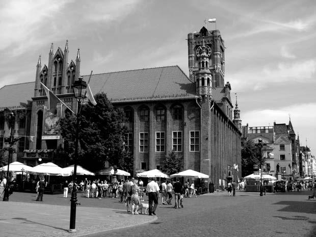 unikatowego gospodarczego wykorzystania od ponad 600 lat złóż naturalnych skał solnych, gigantyczne kryształy, 360 km chodników kopalnianych). W 1979 r.