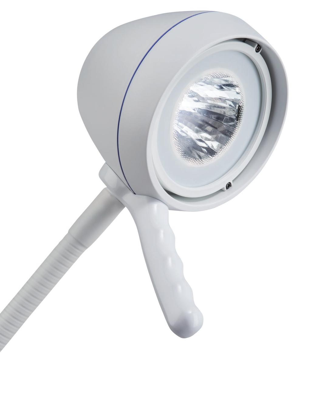 Seria 1 Lampa do badania Technologia LED made in Germany Lampa LED + + skupienie światła jest osiągnięte dzięki specjalnie zaprojektowanemu odbłyśnikowi + + zredukowany efekt oślepiający Kolor lampy