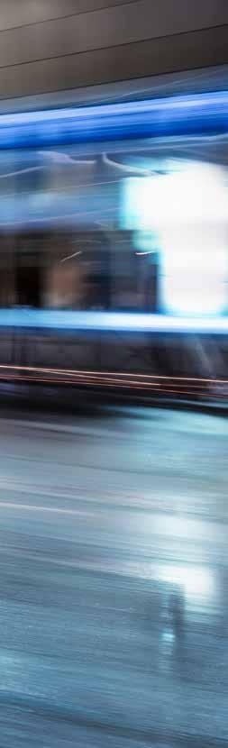 PULS MIASTA TOYOTA C-HR PULS MIASTA Miasto jest środowiskiem naturalnym dla Toyoty C-HR.