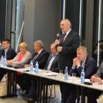 Przebiegiem spotkania kierował Starosta Węgrowski Krzysztof Fedorczyk, który jest Przewodniczącym Konwentu Powiatów z Mazowsza.