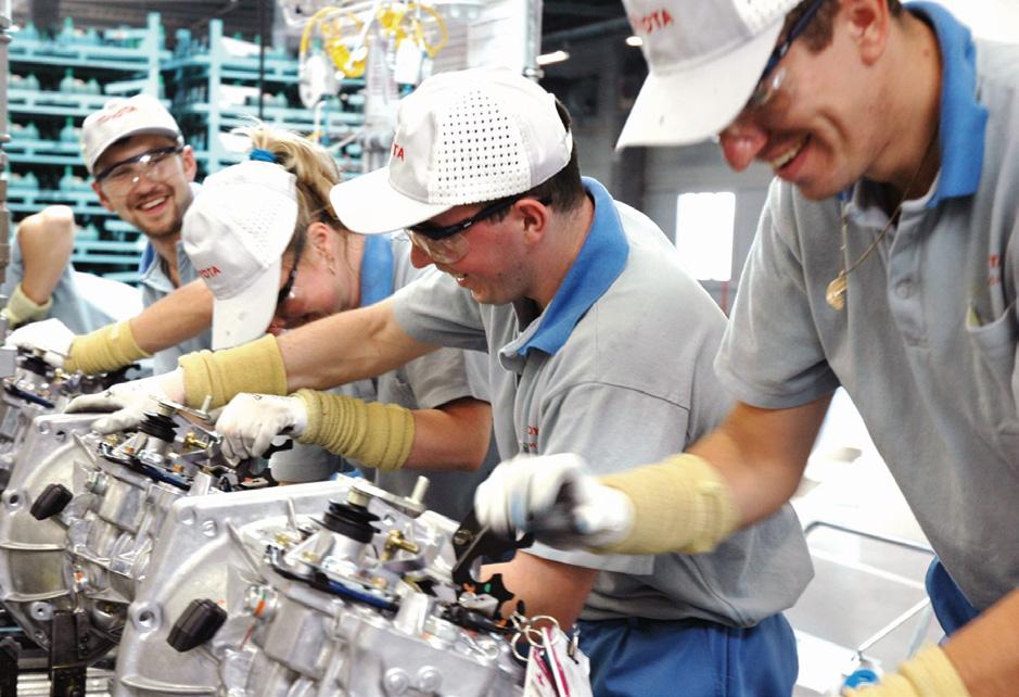 Toyota Motor Manufacturing Poland Wałbrzych Jelcz-Laskowice utworzona w 1999 roku utworzona w 2002 roku start produkcji w 2002 roku start produkcji w 2005 roku produkcja silników benzynowych 1,0 l