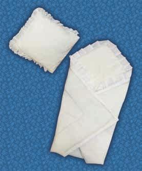 Pościel wykonana jest 100% z bawełny, wypełnienia kołderek i poduszek wykonane są z atestowanych włókien puszystych.