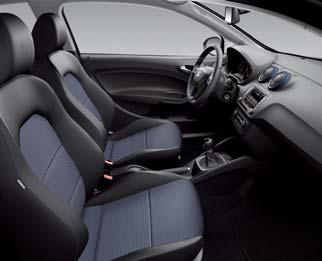 Ten wyjątkowy samochód kryje w sobie jeszcze wiele innych zaskakujących rozwiązań odkryj je! Para idealna Nowy SEAT Ibiza CONNECT i Samsung A3 są dla siebie po prostu stworzeni.