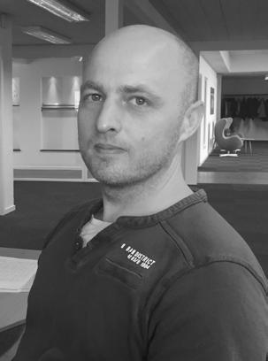 pomocy przy bieżących projektach. Flemming ma duże doświadczenie w zakresie codziennego zarządzania, doradztwa i sprzedaży wyposażenia dla niosek.