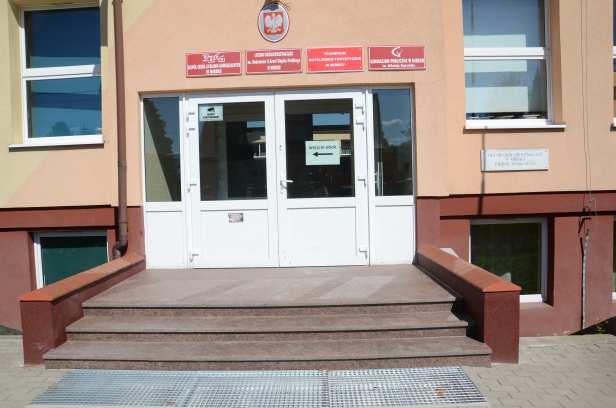 4 postaci oszczędności pobieranej energii elektrycznej. To oczywiście przenosi się na mniejsze koszty zużycia.
