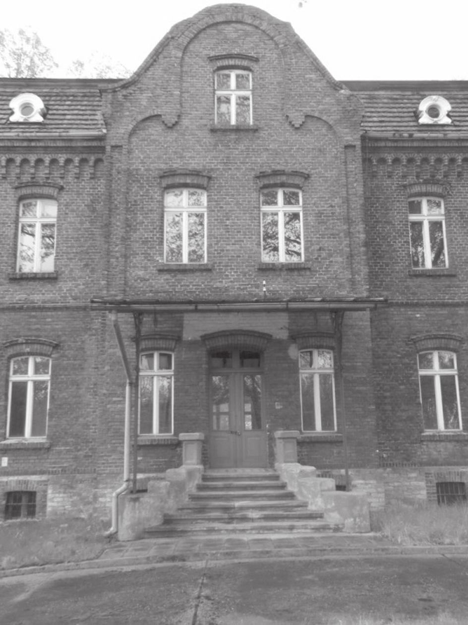 Bzionków. I tu zaczyna się nasza historia! Pradziadek Franciszek miał pod swoją pieczą ok. 2000 tysiące hektarów, które na dzień dzisiejszy zajmowałyby Bzionków i Rzędowice.