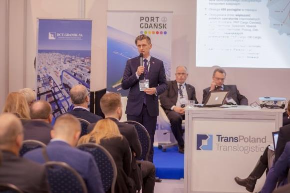 socjalnym naporem Unii Europejskiej Konferencja: IT & Telematyka w transporcie: Innowacyjne formy zarządzania II Ogólnopolski