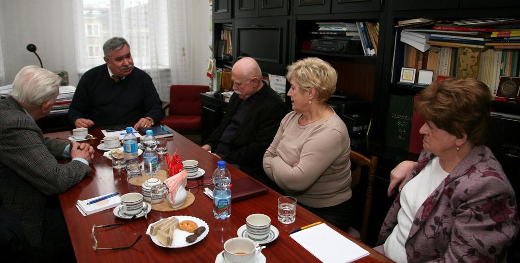 Stanisław Czarnecki; Jan Kogut, Bożena Tabisz Bożena Tabisz w uzupełnieniu powyższych uwag przedstawiła informację o wielce niepokojącym i niegodnym postępowaniu niektórych geodetów dolnośląskich.