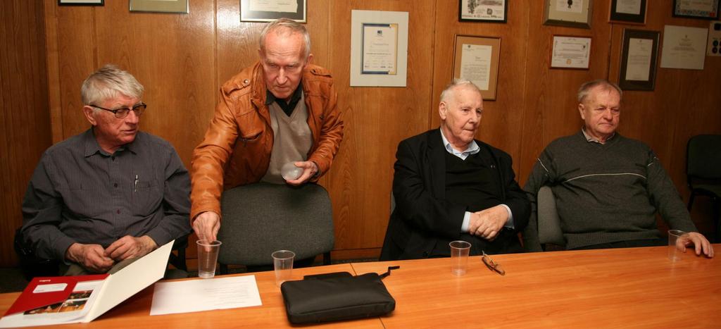 Kół, czyli zebraniu sprawozdawczo-wyborczym. 2. Regionalny zjazd geodetów Pomorza i Kujaw, będzie organizowany przez Koło SGP we Włocławku. 3.