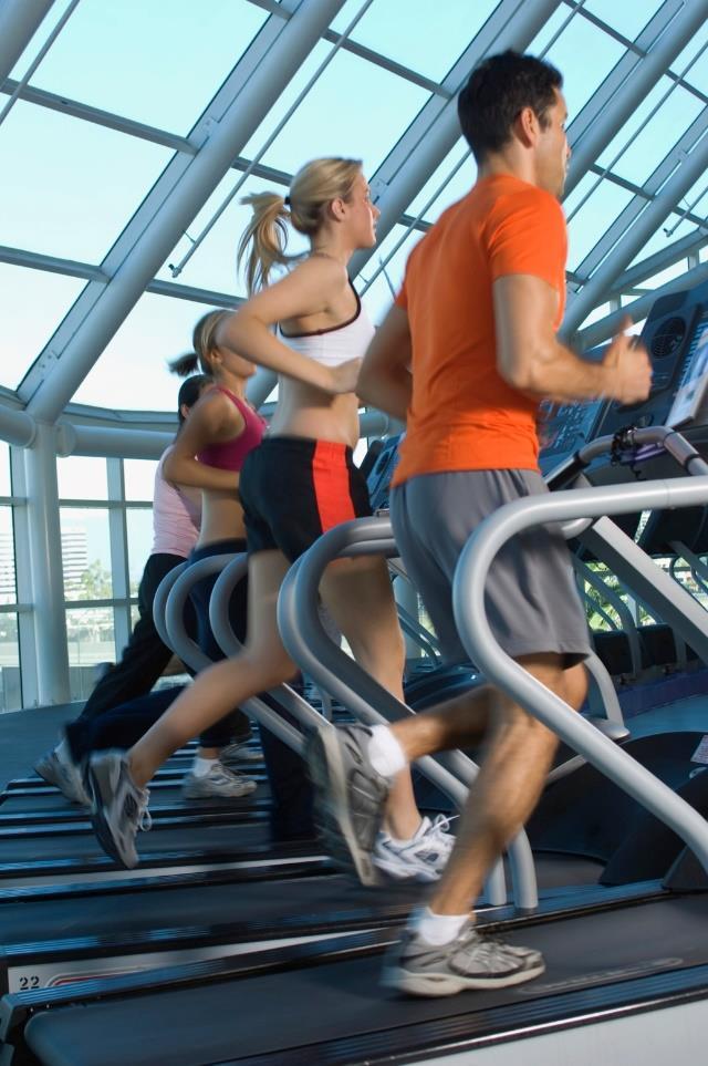 Karta MultiSport dla Osoby Towarzyszącej Dzięki Programowi, każdy zgłoszony pracownik może dołączyć do Programu 1 osobę towarzyszącą, powyżej 15 roku życia: dorosłe dziecko, małżonka, rodzeństwo,
