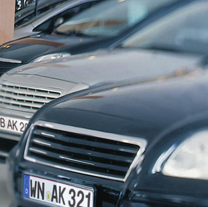 Kärcher dla motoryzacji 1 3 4 1 Systemy czyszczące Kärcher, dostawca systemów utrzymania czystości, nie tylko oferuje sprzęt do