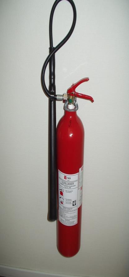 Gaśnice zarówno proszkowe jak i śniegowe (CO2) zlokalizowane są w różnych miejscach.