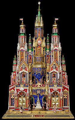 Actual sizes of the competition nativities range in size from small enough to fit inside a matchbox to several meters high.