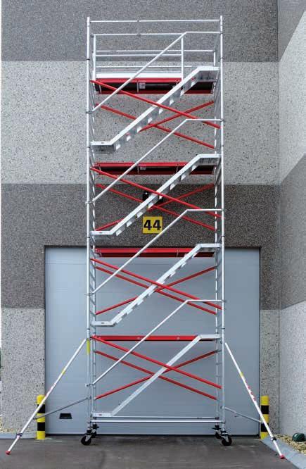 Rusztowanie jezdne ze schodami seria 5300 Schody dają dostęp do dużej przestrzeni roboczej oraz gwarantują bezpieczną pracę Łatwy