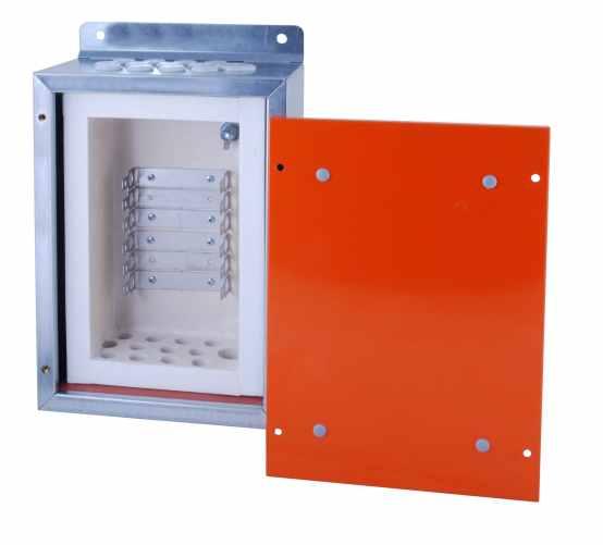 5 VKA E30 / 400 450 mm 750 mm 130 mm 40-modułowy 400 4 x PG9, 40 x PG16 4, kg BLOKI POŁĄCZENIOWE 71 Blok połączeniowy 71 dla 100 par, płytki Do montażu pionowego Nie posiada ochrony