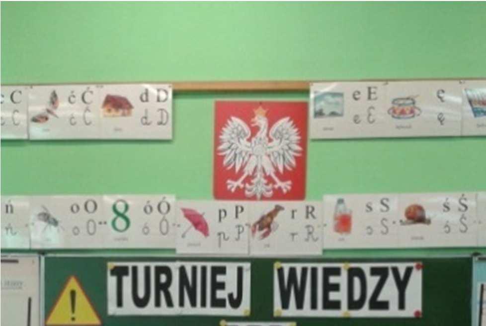 turniej wiedzy z zakresu przepisów ruchu drogowego w klasach I-IV.