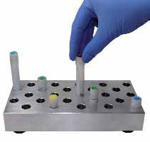 Aluminiowe bloki o stożkowym kształcie otworów z zamkniętym dnem, zapewniające precyzyjne utrzymywanie temperatury probówek reakcyjnych i PCR.