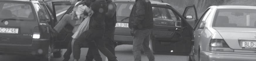 recenzia V foto: JMB Film & TV Production Spojme sa, kým sa Panenka Mária díva g Jana Dudková ( vedecká pracovníčka Ústavu divadelnej a filmovej vedy SAV ) Dominantný trend v prístupe k filmu Únos