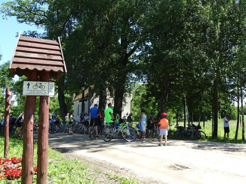 Na terenie gminy wytyczono sześć szlaków
