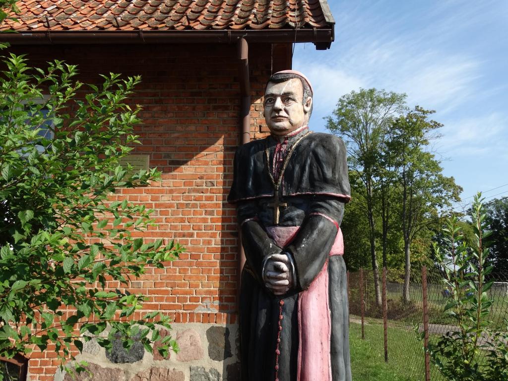 Biskup Polowy Wojska Polskiego gen. dyw. prof. dr hab.