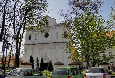 Z bramy nieistniej