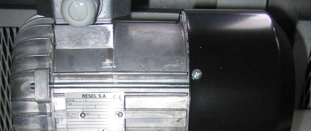 116 Zeszyty Problemowe Maszyny Elektryczne Nr 87/2010 i B =-1 A. Wyniki dla wirnika z rdzeniem prostym przedstawiono na rys.10a,11a zaś z wirnikiem segmentowym na rys.10b,11b.