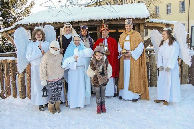 To ostatnie Święto Noworoczne, które ks. R. Buliński obchodził ze swoimi Parafianami. Podkreślił to już w swojej pięknej homilii Bożonarodzeniowej na Pasterce 24 grudnia 2016 r.