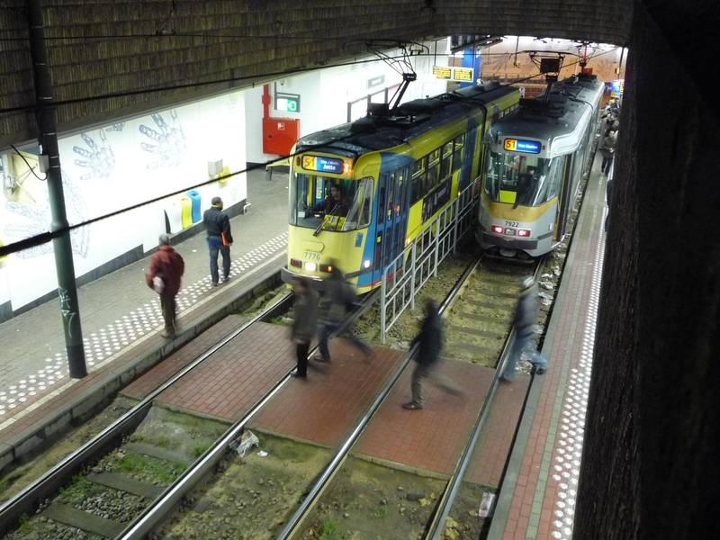 Połączenie peronów to