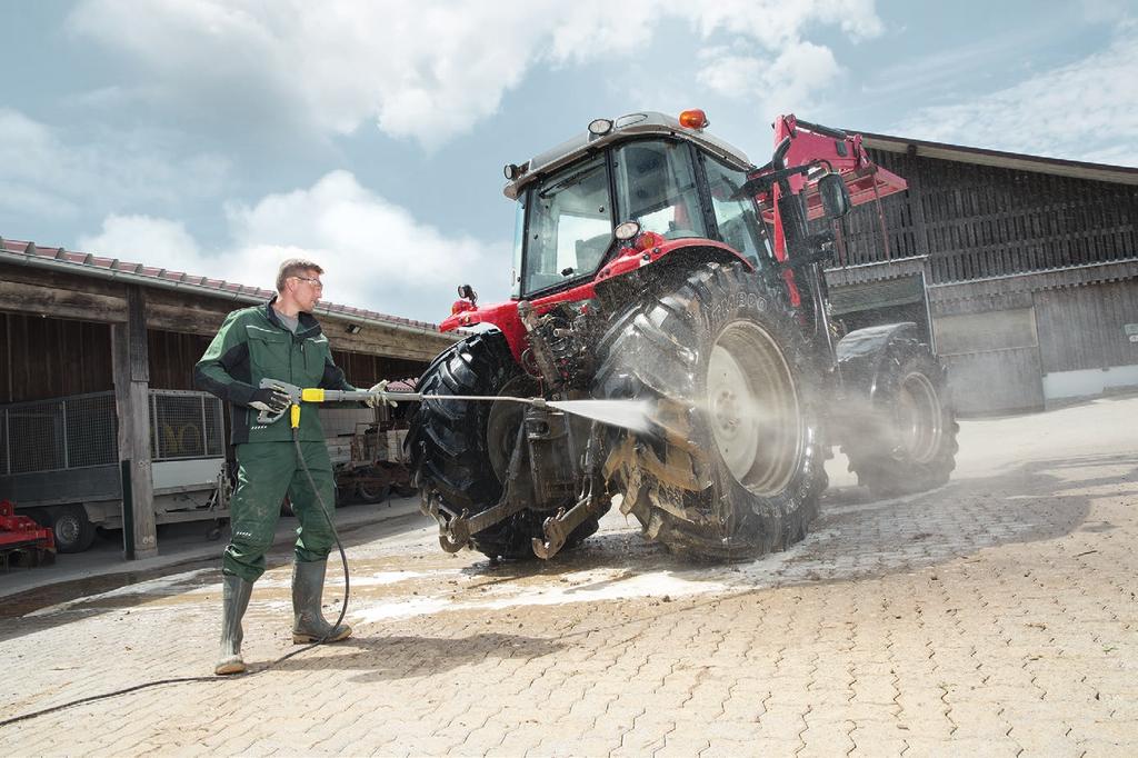 HDS 2000 Super 2 zestawy pomp Monitoring płomienia i pokrętło serwisowe Podawanie środków czyszczących może być realizowane z poziomu pistoletu Dane techniczne 4054278172392 Zasilanie ~ / V / Hz 3 /