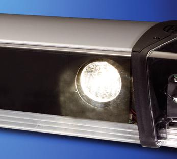 Hella OWS serii 7 teraz dostępna także z technologią podwójnego flesza LED, z niskim zuzyciem energii na poziomie (2,7 A) 415 mm Moc -