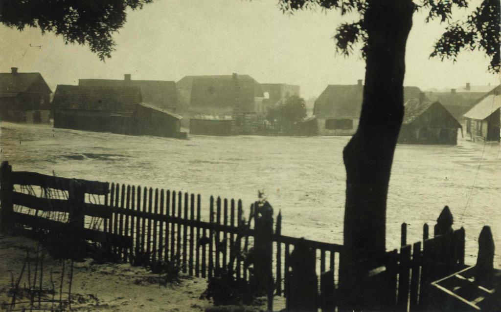 27 Czerwiec 1917 rok. Zabudowania na wschód od ulicy H. Dąbrowskiego.