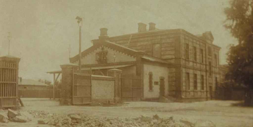 33 Rok 1914.