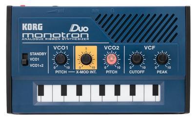 Workstation/Syntezatory 12986 MONOTRON DUO analogowy syntezator wstęgowy MONOTRON DUO posiada: dwa analogowe oscylatory (VCO) z możliwością indywidualnego strojenia X MOD (z pokrętłem intensywności)