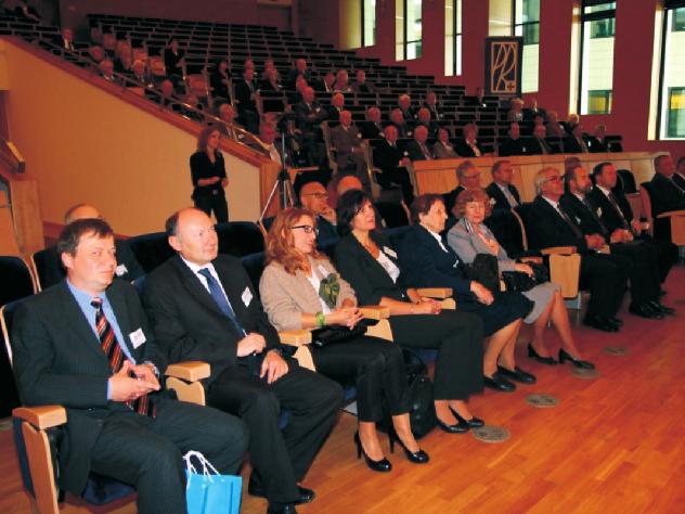 W tym celu zorganizowany został dwudniowy wyjazd do Lwowa w lipcu 2013 r do miejsc życia i pracy Profesora, aby tam na miejscu utrwalić na taśmie filmowej skrót Jego życiorysu i być w miejscach, w