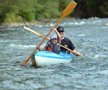 Spływ kajakowy, fot. A. Klimkowski RAFTING nego przygotowania wielkiego ani wysiłku fizycznego.