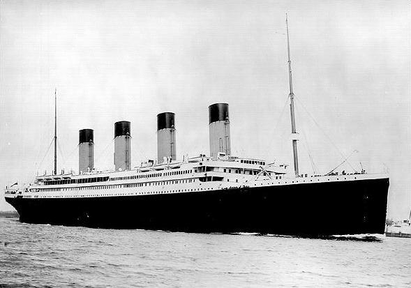 Jak wykazały badania nitów znalezionych we wraku Titanica na dnie oceanu ponad 20 lat temu, zawierały one znaczne ilości żużla, co zwiększało ich