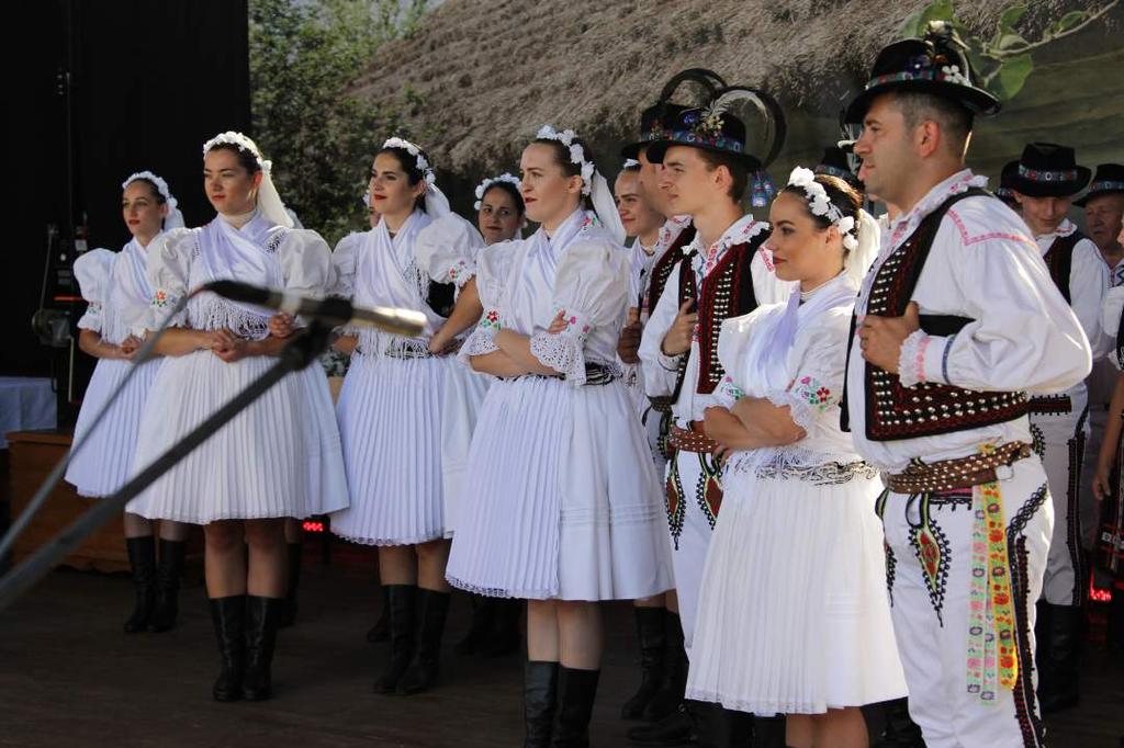 Ciekawe projekty "Beskidzki Raj Kulturalny - cykl wydarzeń promujących unikatowe walory kulturowe pogranicza polsko-słowackiego" Mikroprojekt wspólny realizowany przez Centrum Kultury w Korzennej i