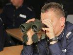 Czy taka osoba pomimo zakazu może dostać się na mecz? - Teoretycznie jest taka możliwość. Taka osoba może posługiwać się cudzymi dokumentami, co jest oczywiście przestępstwem.