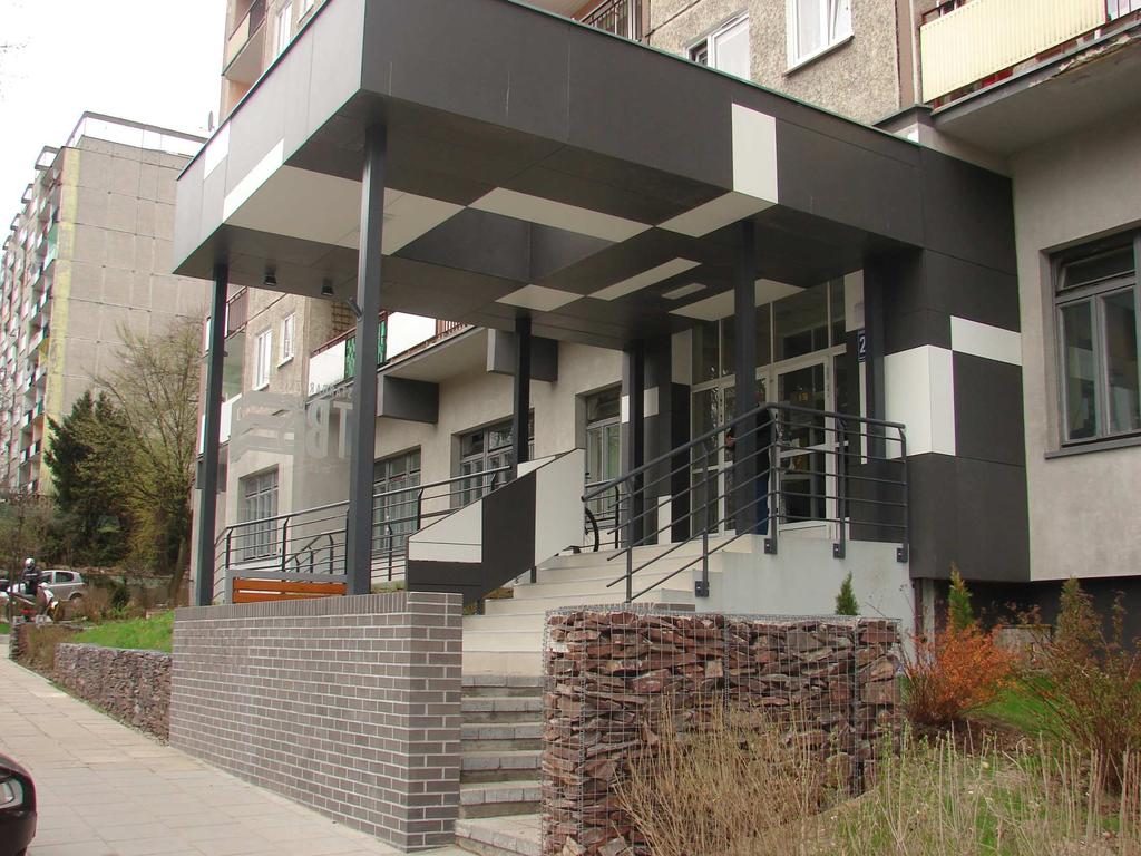 Stargardzkie Towarzystwo Budownictwa Mieszkaniowego Sp. z o.o. rozpoczęło działalność w 1998 roku. Powstało z przekształcenia zakładu budŝetowego Miejskiego Zakładu Gospodarki Mieszkaniowej.