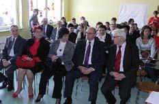 Zatwierdzenie planu podziału środków PFRON na 2011 rok 4.Przyjęcie Harmonogramu pracy Rady Powiatu w 2011 roku. 5.