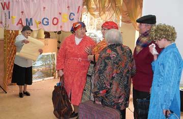 budowy w Młodzieszynie. 19 września 2009 roku uroczyście dokonano aktu wmurowaniu kamienia węgielnego pod budowę nowego Domu.