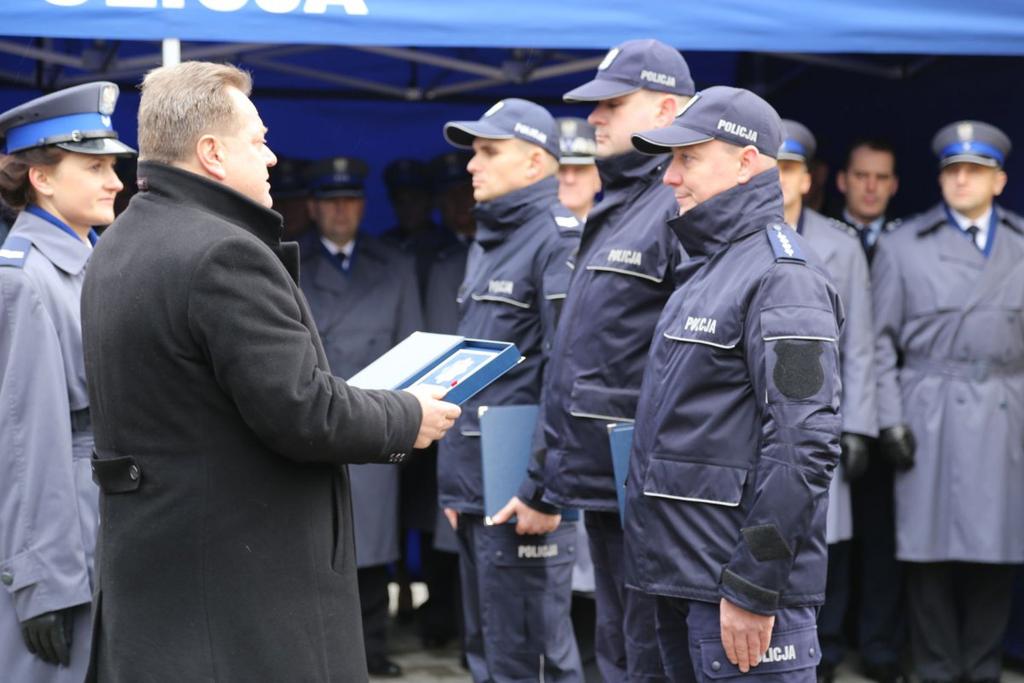 Posterunek Policji to miejsce, do którego mieszkańcy mogą przyjść i zgłosić uwagi, które dotyczą ich spraw, ich miejsca zamieszkania, ich bezpieczeństwa.