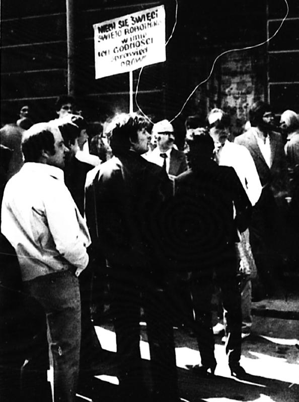 360 Źródła 3. Próba zorganizowania manifestacji przez członków i sympatyków Solidarności w dniu 1 V 1983 r. w Kielcach; AIPN Ki, 025/307, k. 388 W maju br.