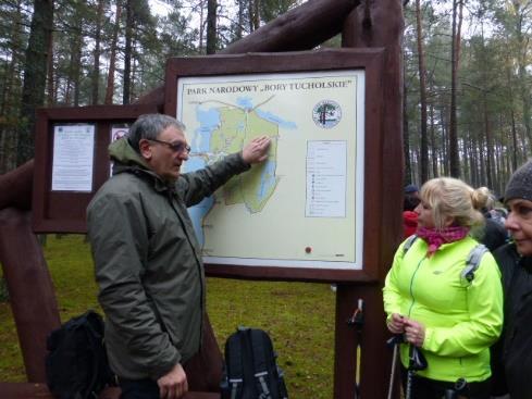 doszliśmy do wrzosowiska.